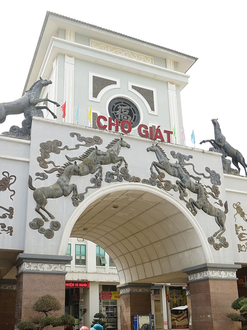 Banner cho bài viết:Đọc truyện Phiên Chợ Giát - Nguyễn Minh Châu