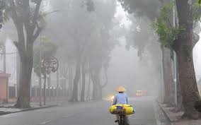 Đề đọc hiểu Tản văn Thương nhớ mưa phùn của Nguyễn Quang Lập (có đáp án)